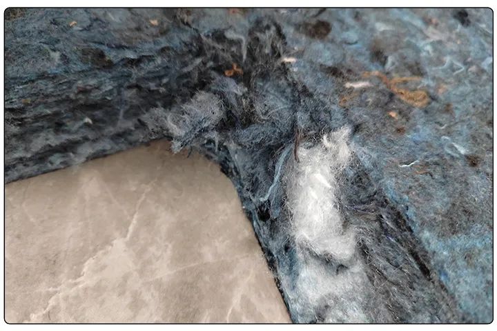 回收棉制汽車蓋板“氣味太大”？測(cè)試噴霧除臭效果！