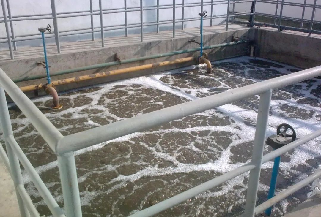 不同的場(chǎng)所要用哪種除臭劑？